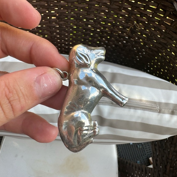 925 Sterling silver vintage 3D hollow sitting dog pendant - Picture 5 of 6